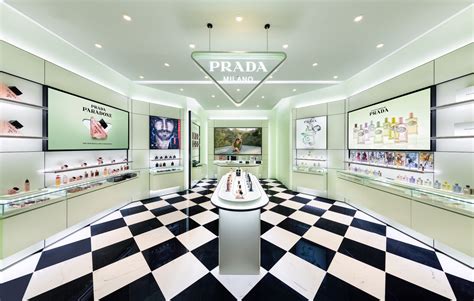 Prada » Beauty